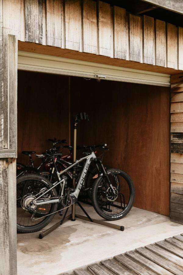 Anchor Wheel Motel Сейнт Хелънс Екстериор снимка