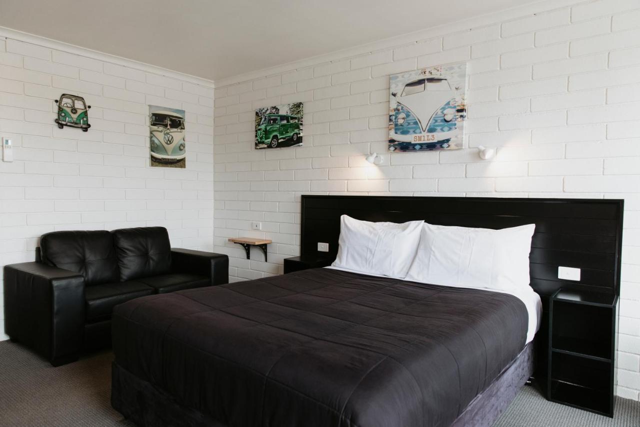 Anchor Wheel Motel Сейнт Хелънс Екстериор снимка